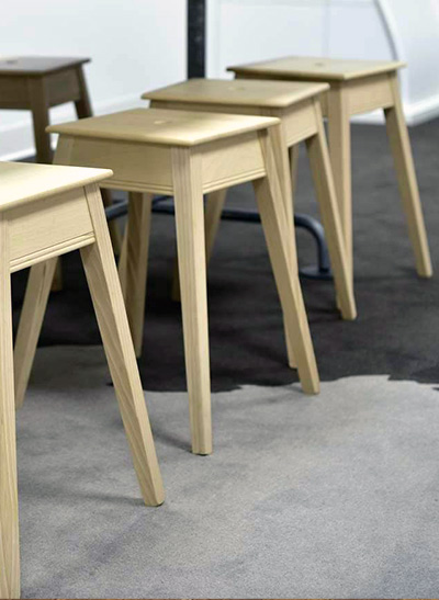 ▷Tabouret bas en bois pour bar 26